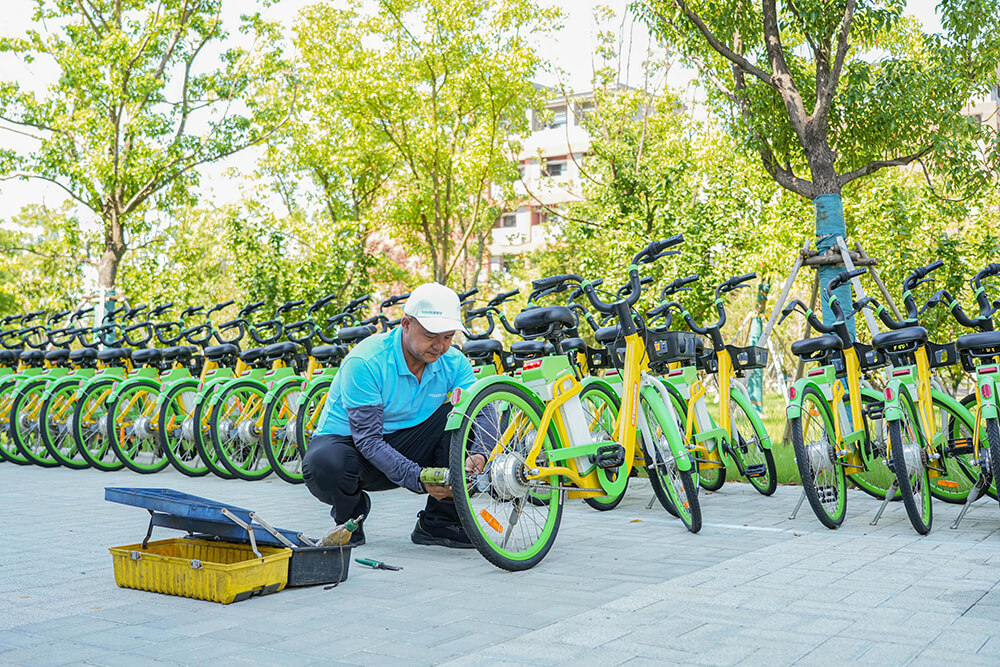 開(kāi)學(xué)護(hù)行，守師生安全