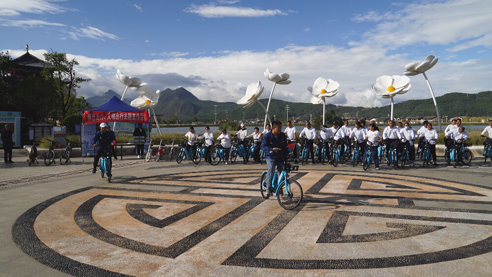 麗江：【我的公交我的城】綠色出行進(jìn)行時(shí)